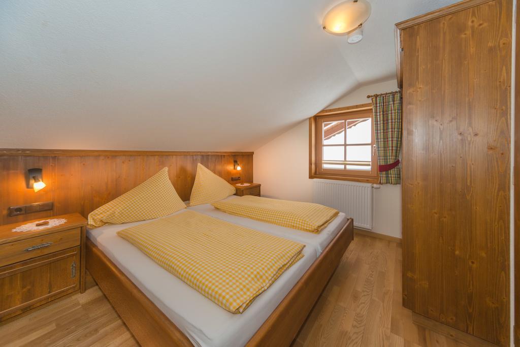 Ferienwohnung Gloesalm Ramsau am Dachstein Zimmer foto